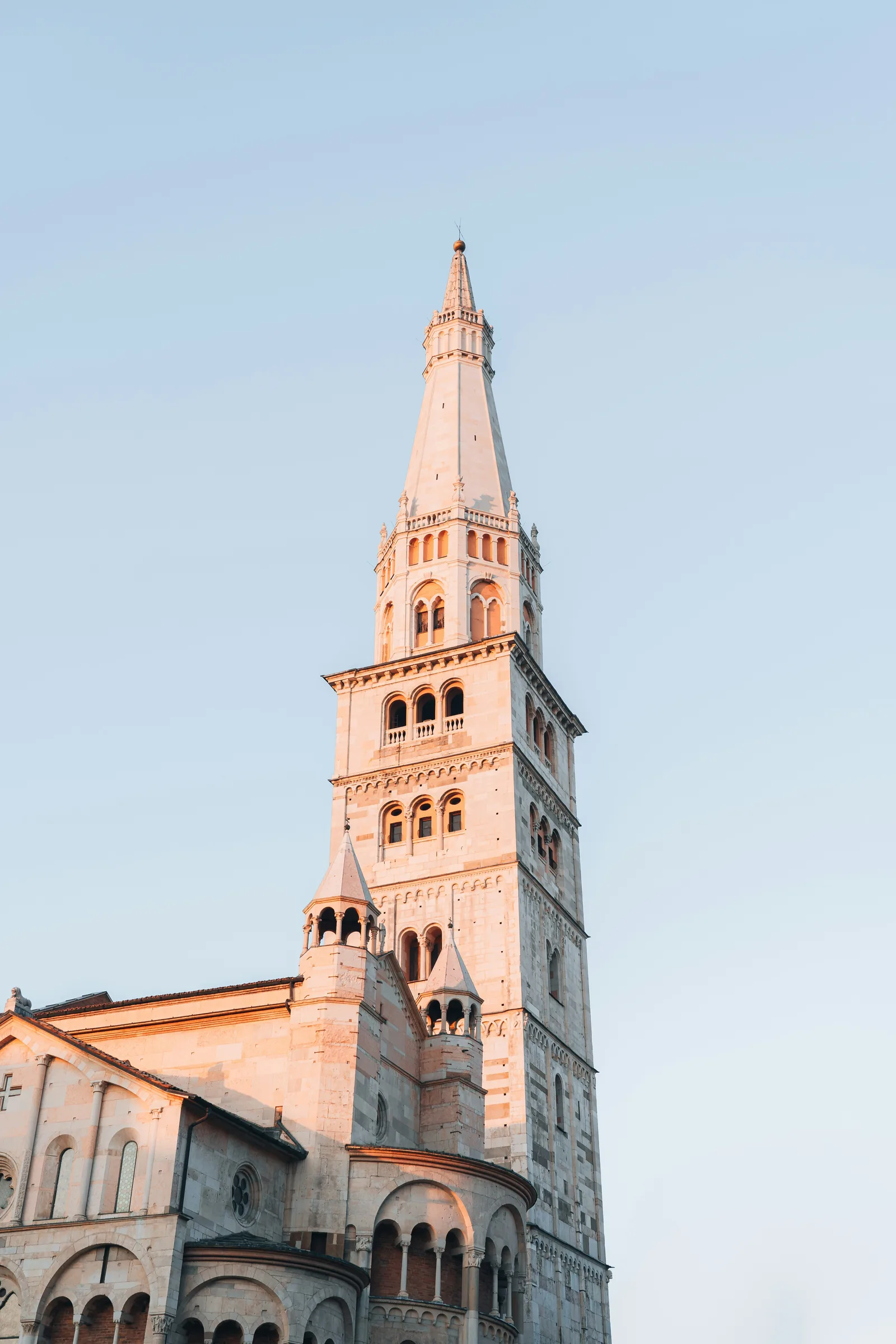 Ghirlandina di Modena