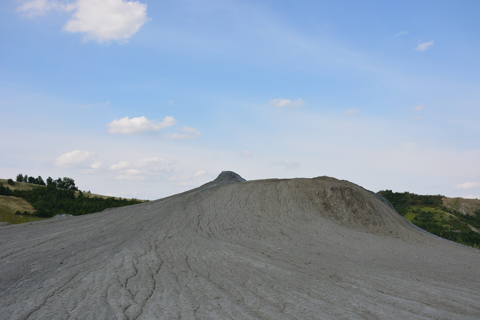 Coni di fango nella Riserva Naturale delle Salse di Nirano