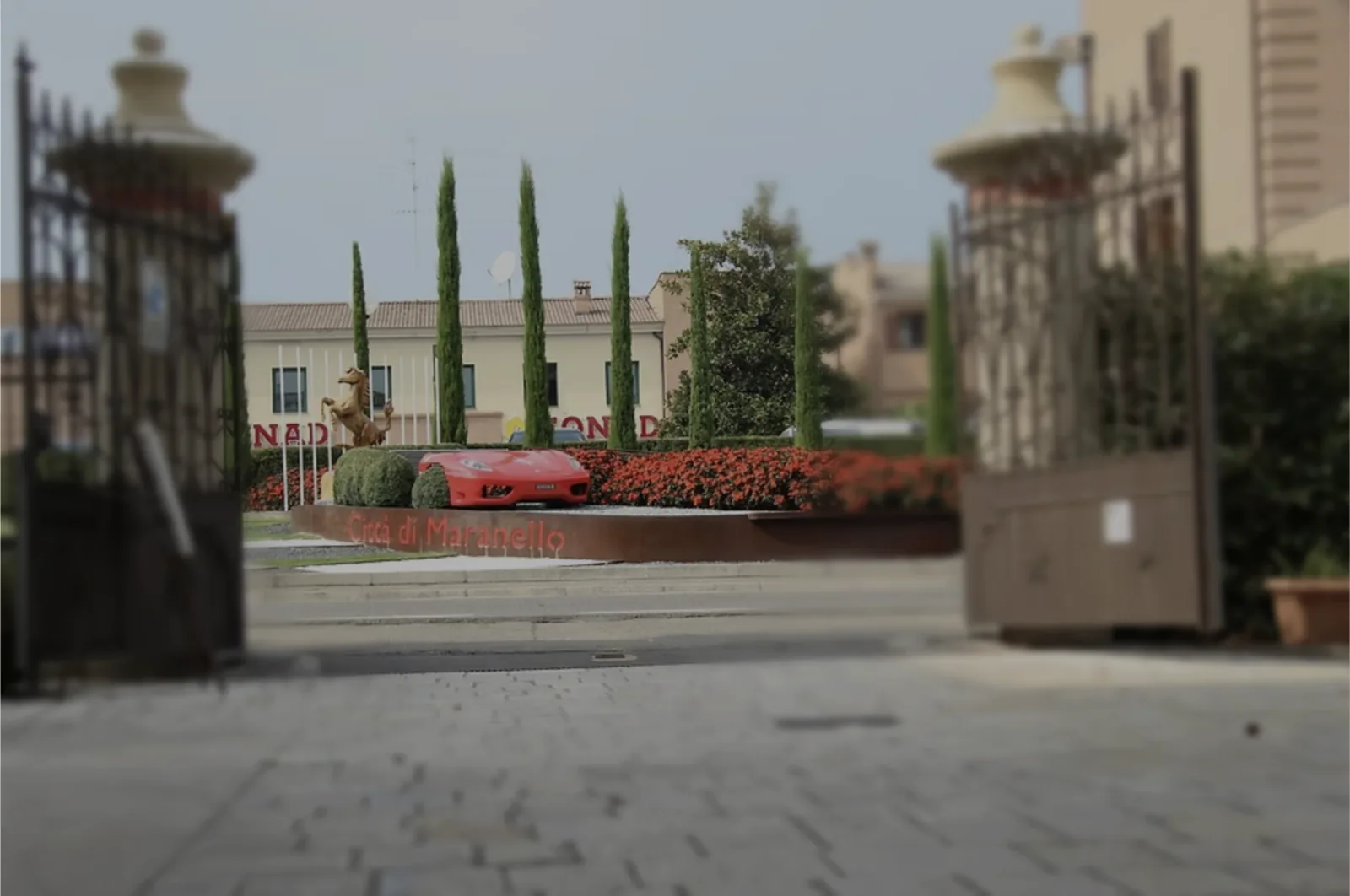 Cancello di ingresso di Hotel Villa Maranello